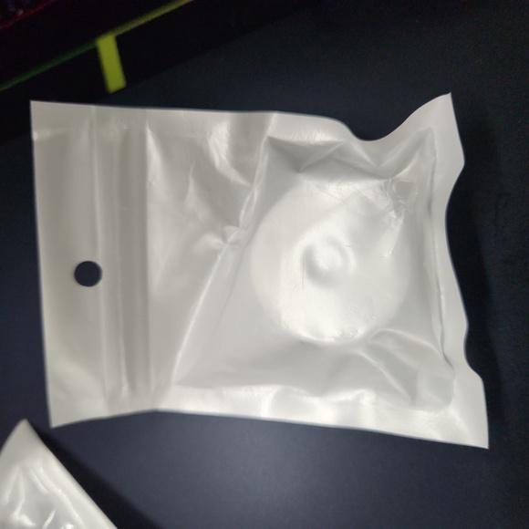 Black Bling Phone Accessory - Picture 3 of 3